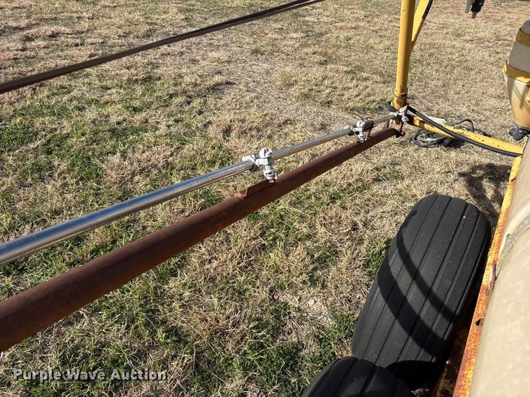 image for item EP0945 sprayer trailer