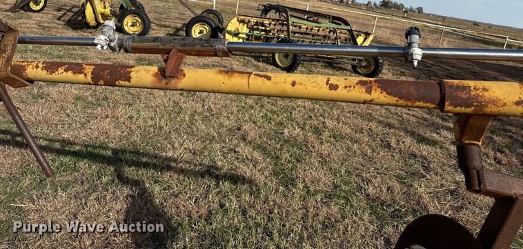 image for item EP0945 sprayer trailer