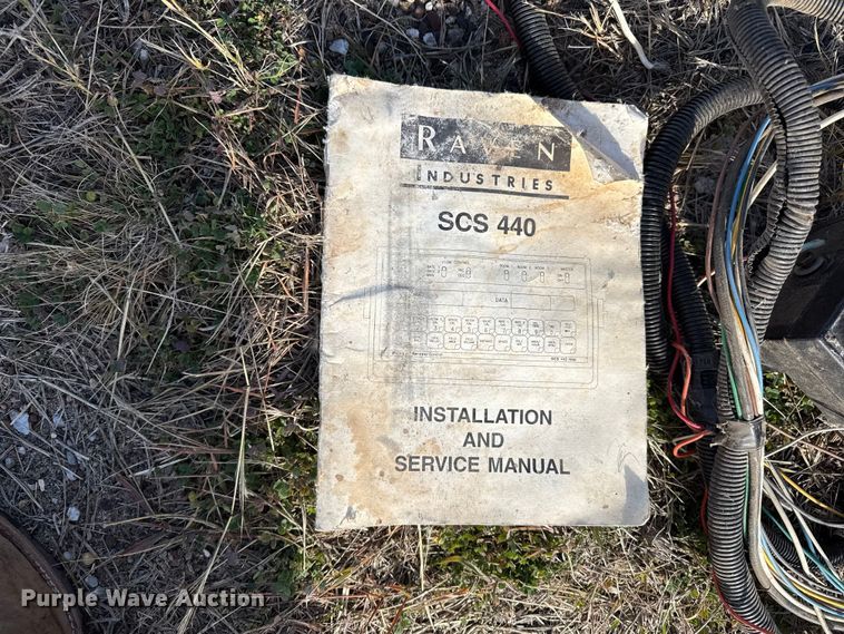 image for item EP0945 sprayer trailer