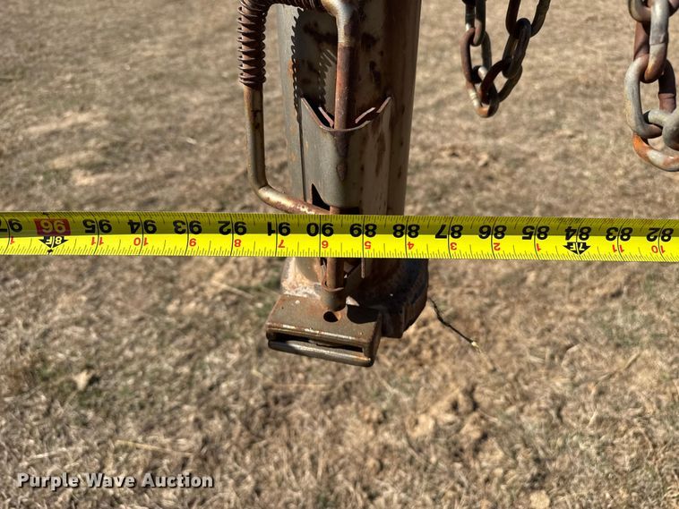 image for item EP0953 2015 Top Hat BGN24X7-14E-F livestock trailer