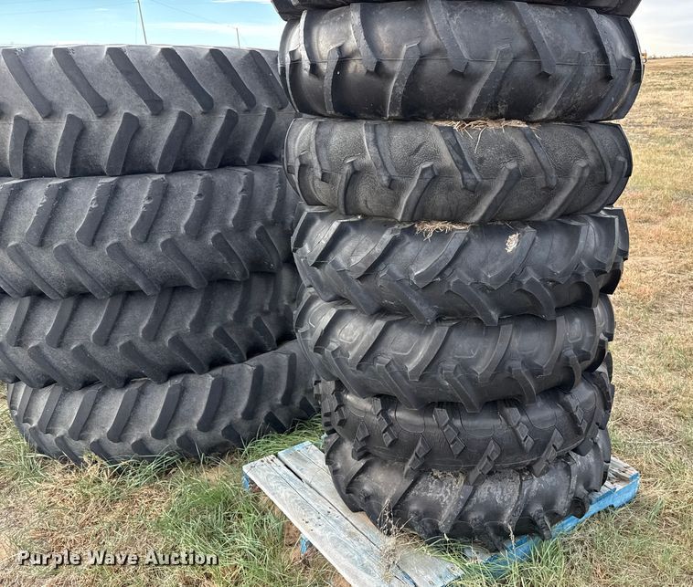 image for item EP2504 (10) irrigation pivot tires and wheels