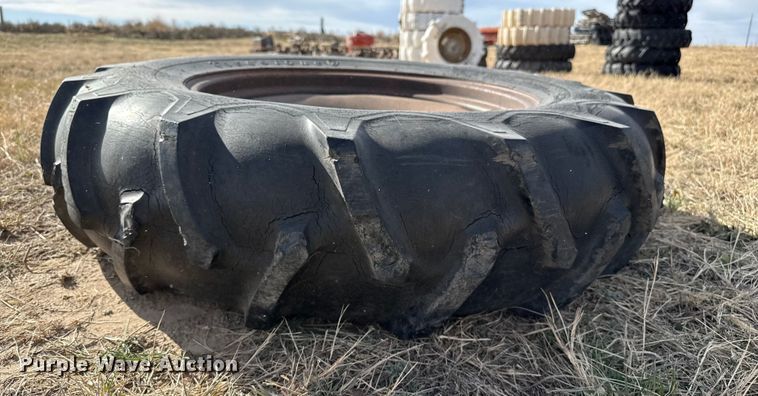 image for item EP2504 (10) irrigation pivot tires and wheels
