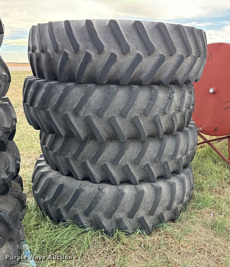 image for item EP2505 (4) 480/80R38 tires