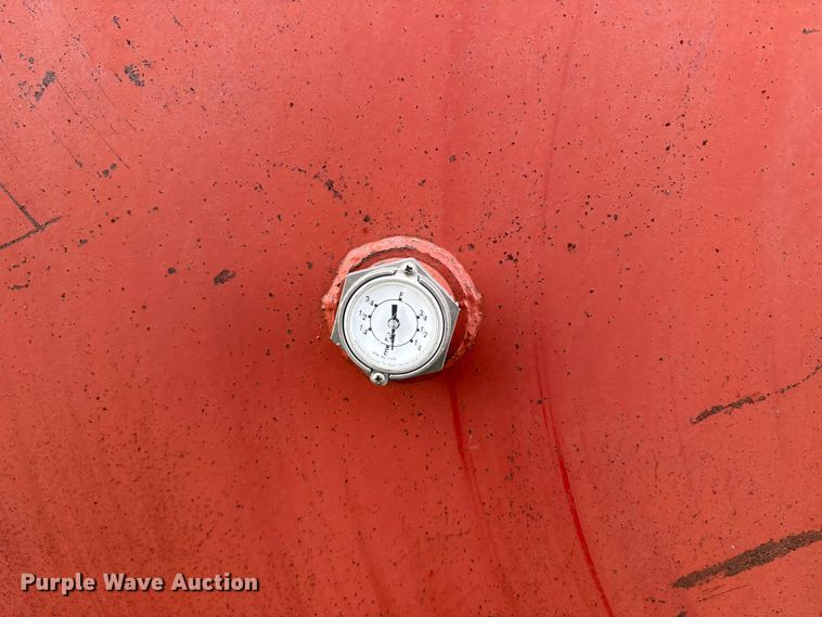 image for item EP2506 Fuel tank