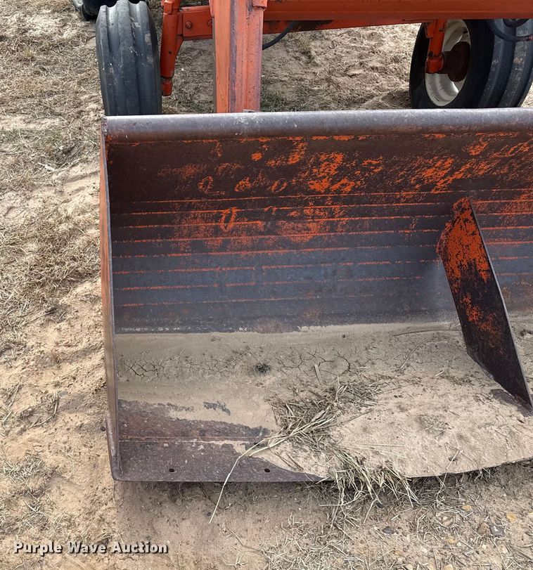 image for item EP2508 Allis-Chalmers 190XT tractor