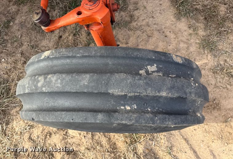 image for item EP2508 Allis-Chalmers 190XT tractor