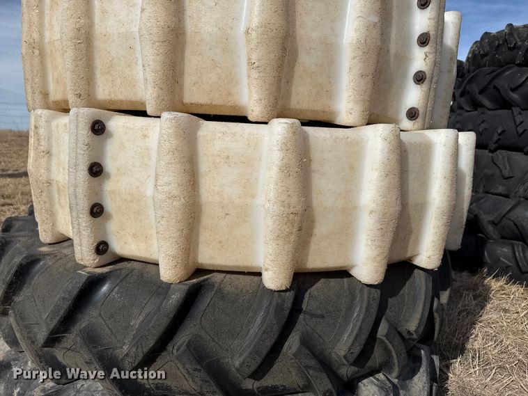 image for item EP2515 (4) irrigation pivot tires with wheels