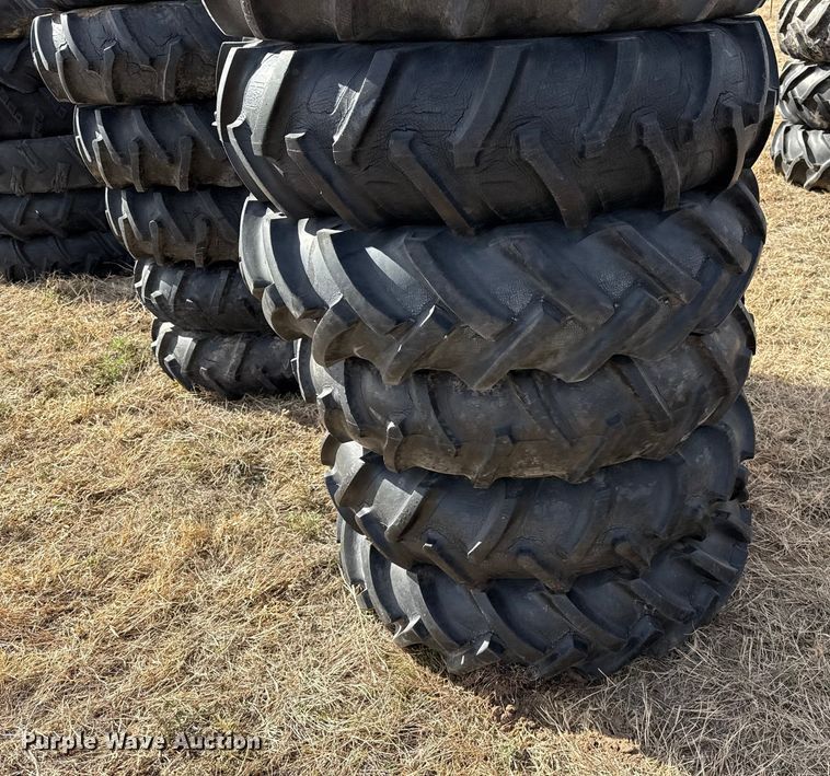 image for item EP2517 (8) irrigation pivot tires and wheels