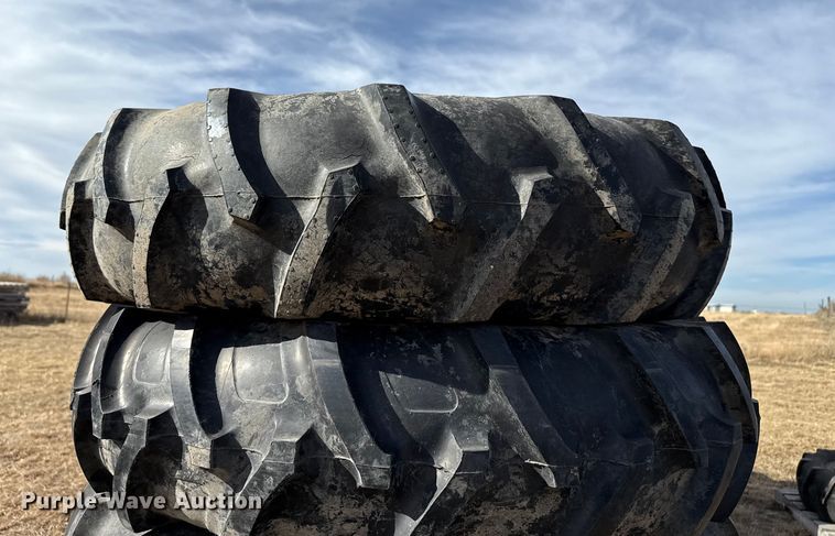 image for item EP2517 (8) irrigation pivot tires and wheels
