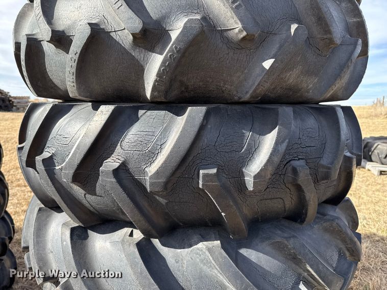 image for item EP2517 (8) irrigation pivot tires and wheels