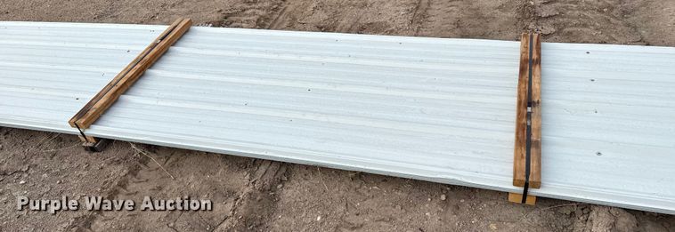 image for item EP2552 (35) sheets of metal siding/roofing