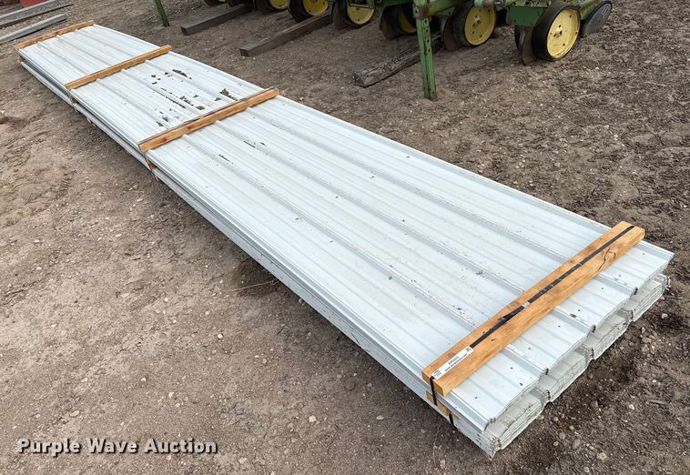 image for item EP2553 (70) sheets of metal siding/roofing