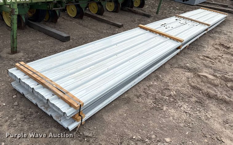 image for item EP2553 (70) sheets of metal siding/roofing