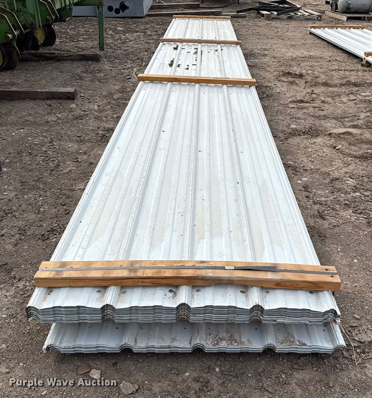 image for item EP2553 (70) sheets of metal siding/roofing