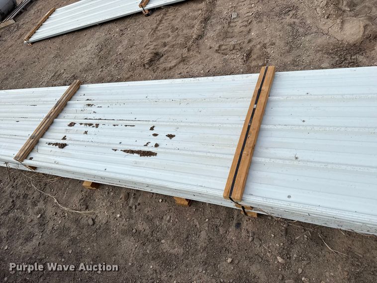 image for item EP2553 (70) sheets of metal siding/roofing