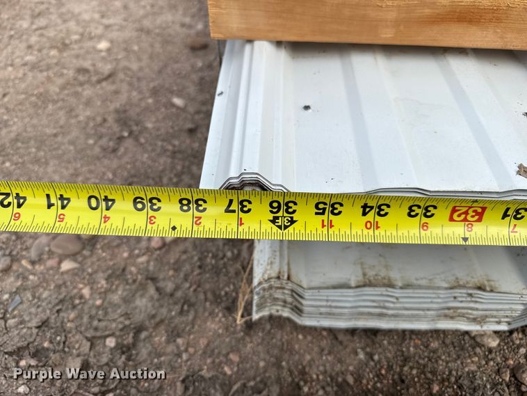 image for item EP2553 (70) sheets of metal siding/roofing