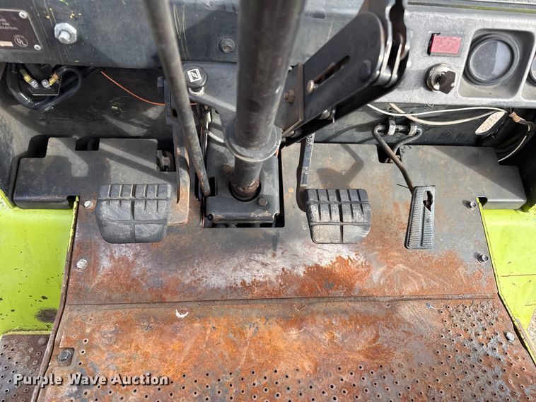 image for item EP2554 Clark GPS25MB forklift