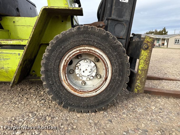 image for item EP2554 Clark GPS25MB forklift