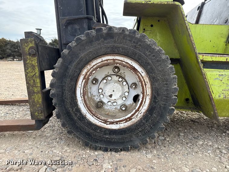 image for item EP2554 Clark GPS25MB forklift