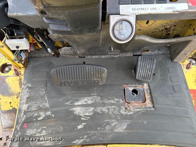 image for item EP2555 Hyster H30XM forklift