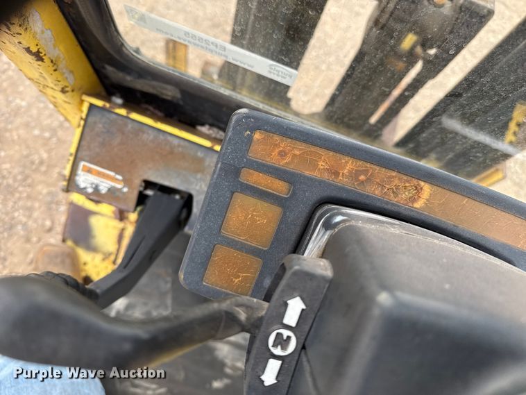 image for item EP2555 Hyster H30XM forklift
