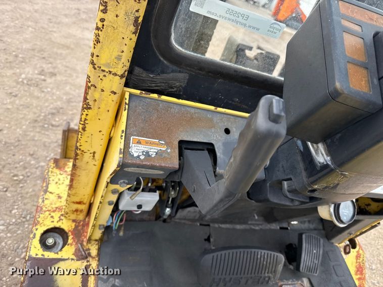image for item EP2555 Hyster H30XM forklift