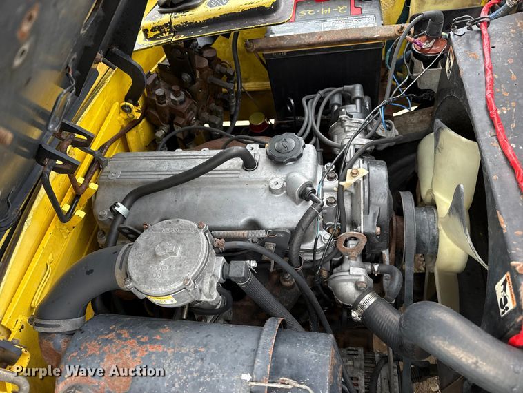 image for item EP2555 Hyster H30XM forklift