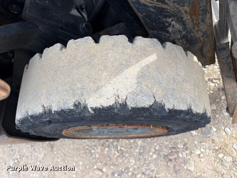 image for item EP2555 Hyster H30XM forklift