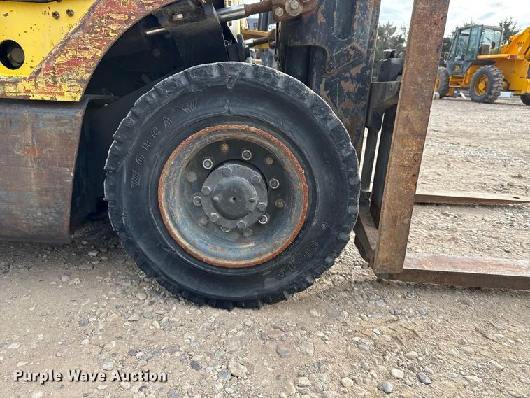 image for item EP2555 Hyster H30XM forklift