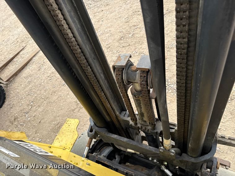 image for item EP2556 1996 Hyster H30XM forklift