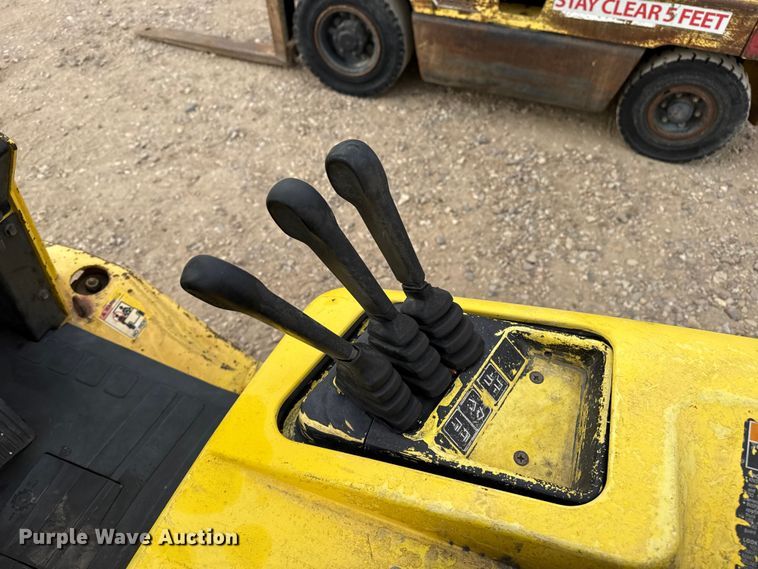 image for item EP2556 1996 Hyster H30XM forklift