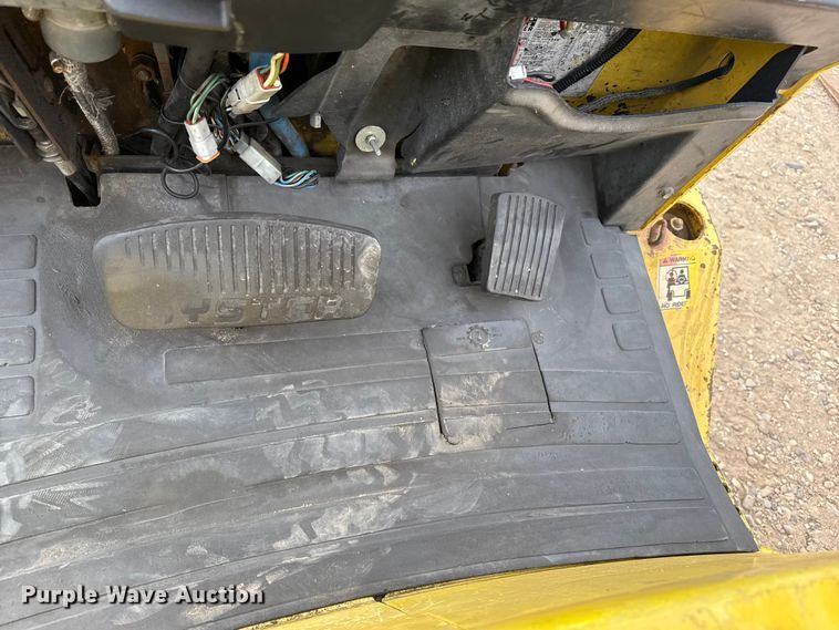 image for item EP2556 1996 Hyster H30XM forklift