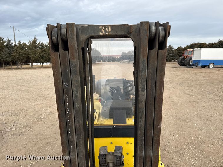 image for item EP2557 Hyster H30XM forklift