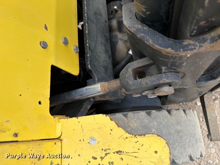 image for item EP2557 Hyster H30XM forklift