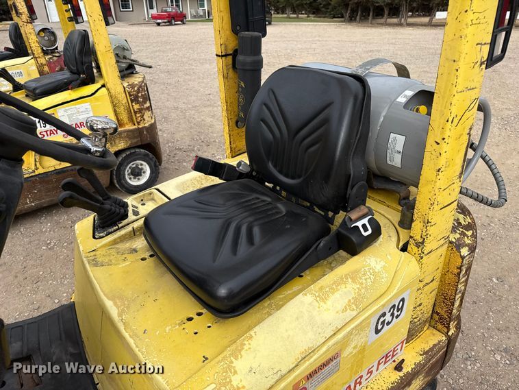 image for item EP2557 Hyster H30XM forklift