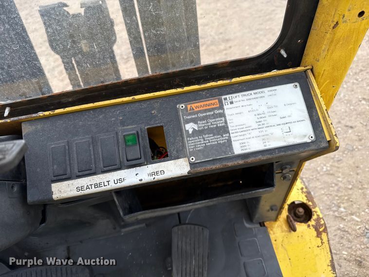 image for item EP2557 Hyster H30XM forklift