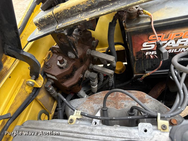 image for item EP2557 Hyster H30XM forklift