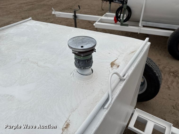 image for item EP2565 Fuel trailer