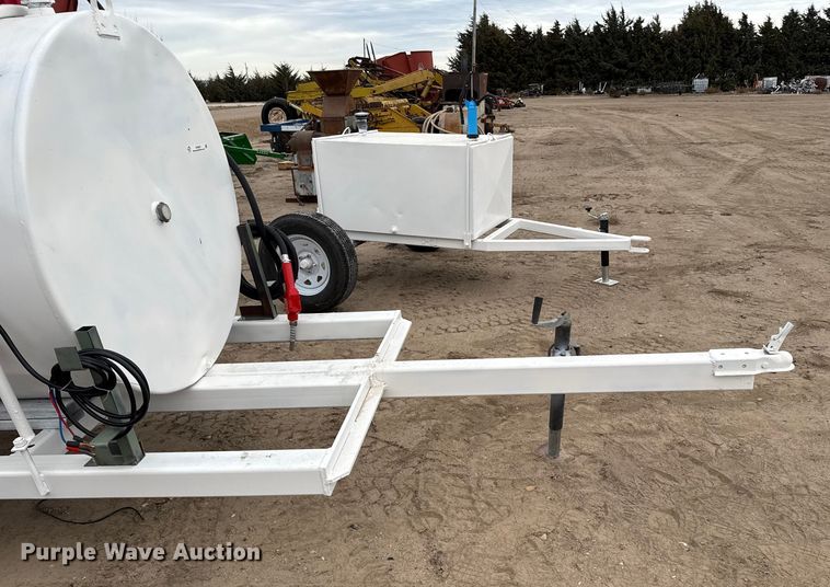 image for item EP2567 Fuel trailer