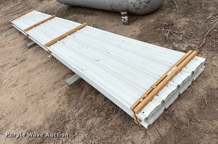 image for item EP2573 (66) sheets of metal siding/roofing