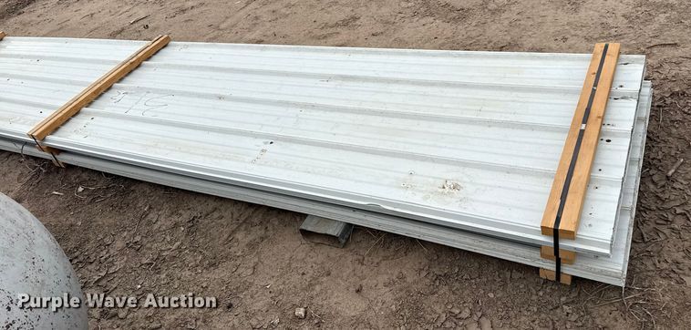 image for item EP2573 (66) sheets of metal siding/roofing