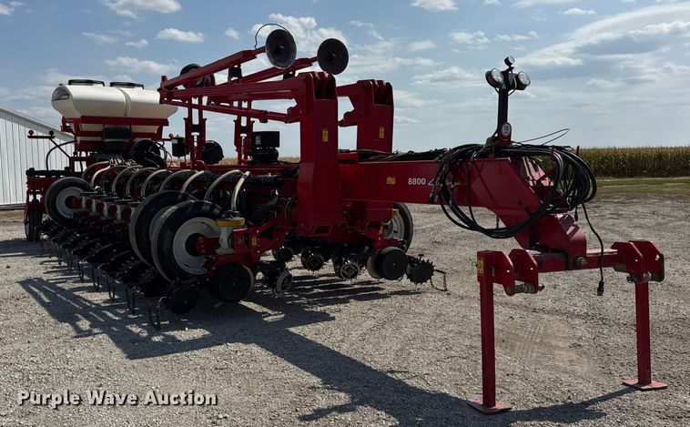 image for item ER0051 Agco White Challenger 8800 planter