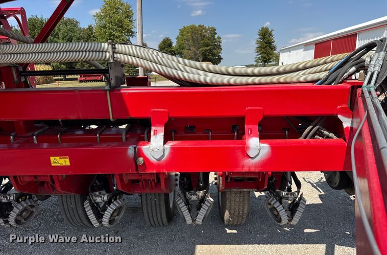 image for item ER0051 Agco White Challenger 8800 planter