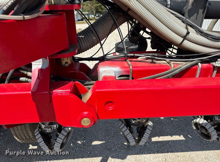 image for item ER0051 Agco White Challenger 8800 planter