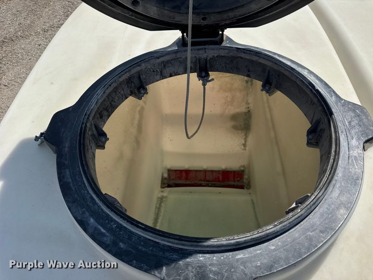 image for item ER0051 Agco White Challenger 8800 planter