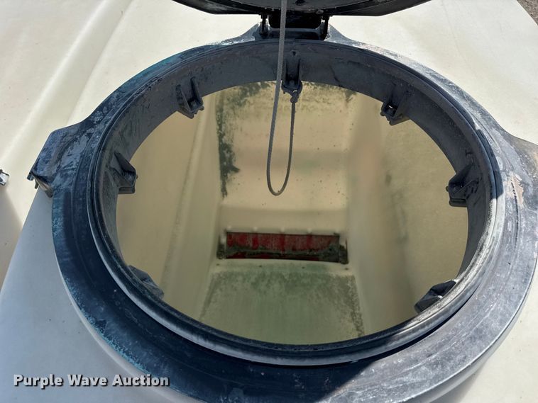 image for item ER0051 Agco White Challenger 8800 planter