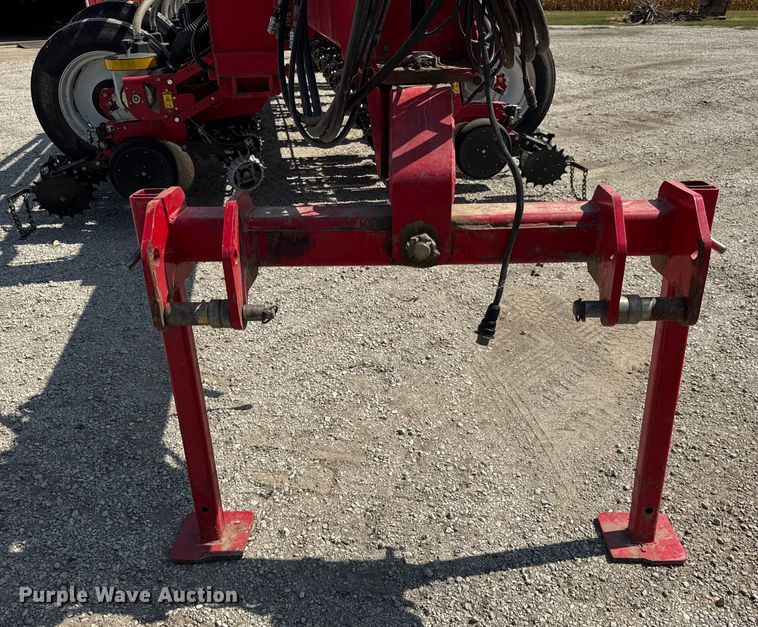 image for item ER0051 Agco White Challenger 8800 planter