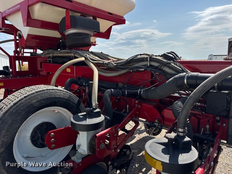 image for item ER0051 Agco White Challenger 8800 planter