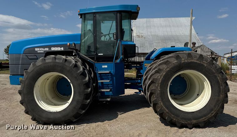 image for item ER0052 2000 New Holland 9884 4WD tractor