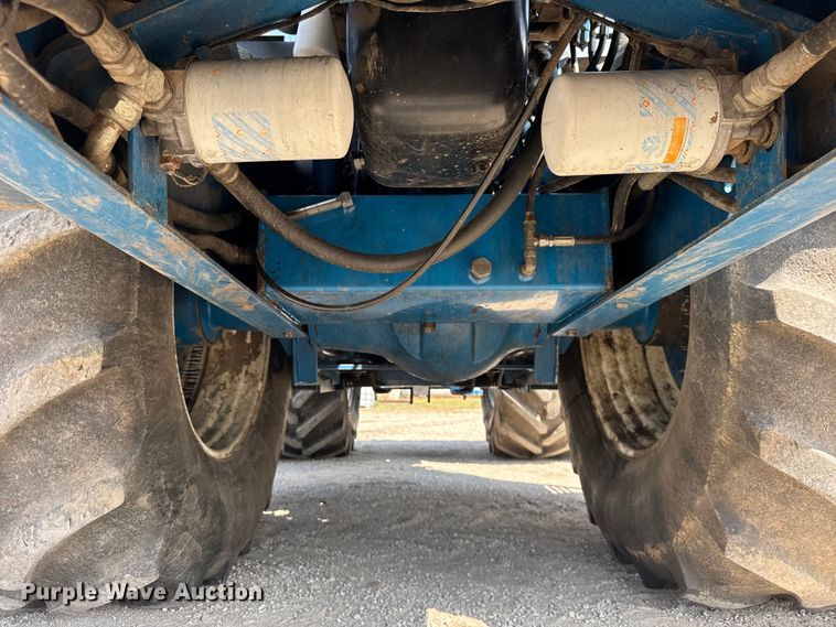 image for item ER0052 2000 New Holland 9884 4WD tractor